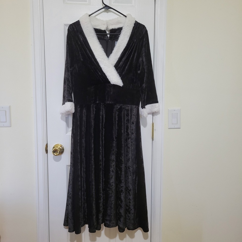 Unique Vintage Black Crushed Velvet Faux Fur Trim Midi Dress XL 14 Holiday Retro